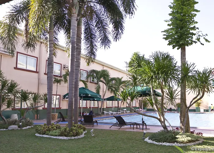 Holiday Spa Hotel